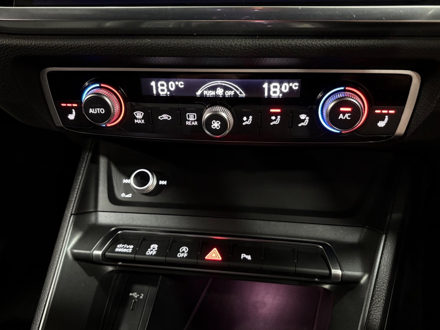 Used Audi Q3 2019 for sale - 77021367: Photo 36