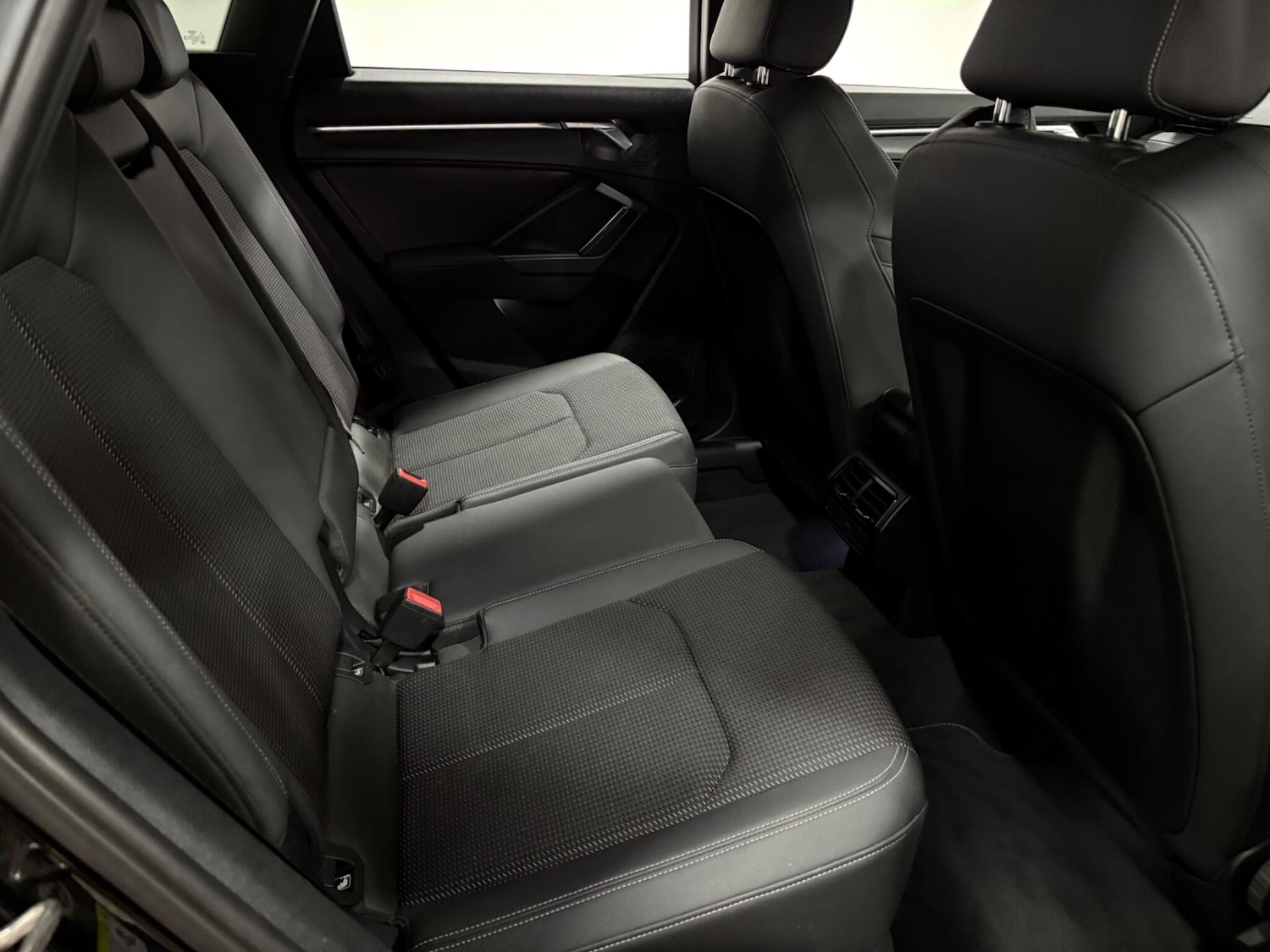 Used Audi Q3 2019 for sale - 77021367: Photo 45