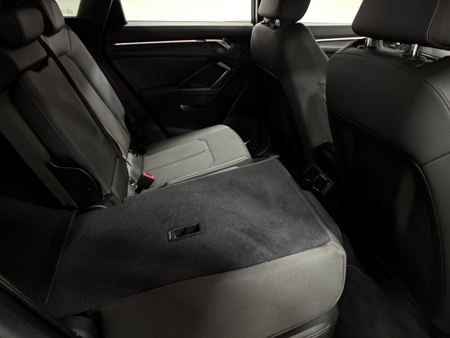 Used Audi Q3 2019 for sale - 77021367: Photo 46