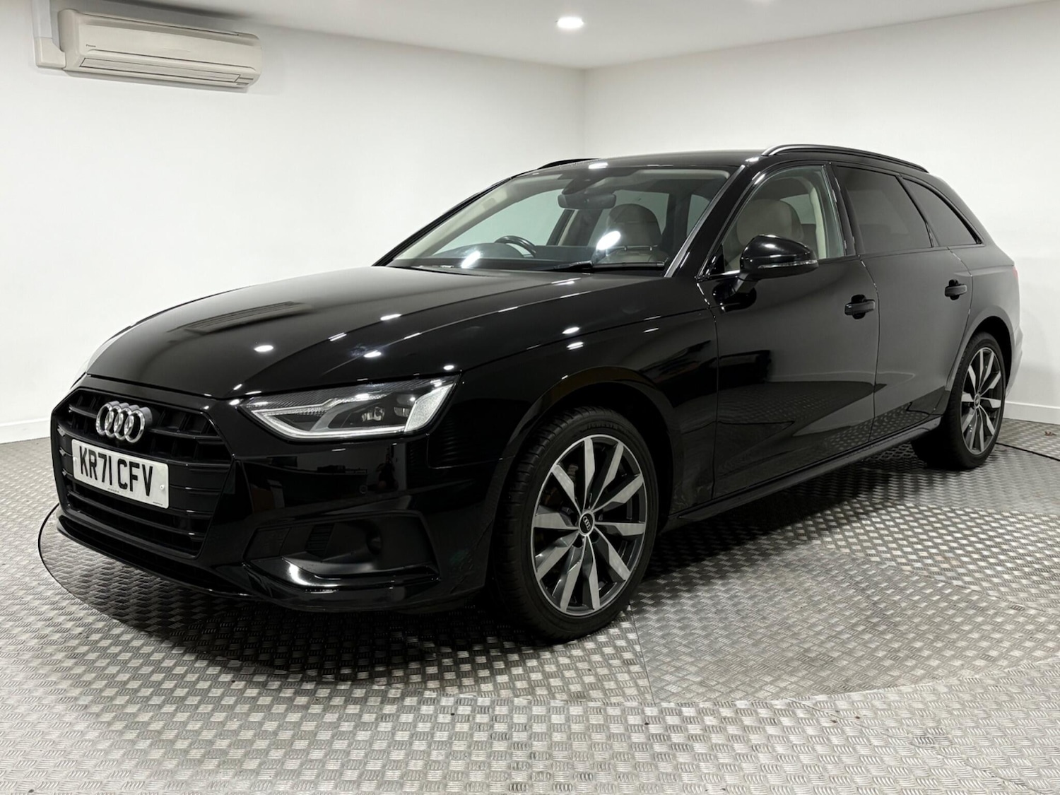 Used Audi A4 Avant 2021 for sale - 77020834: Photo 7