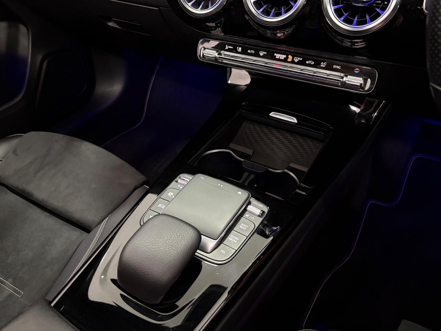 Used Mercedes-Benz A-Class 2021 for sale - 76457776: Photo 32