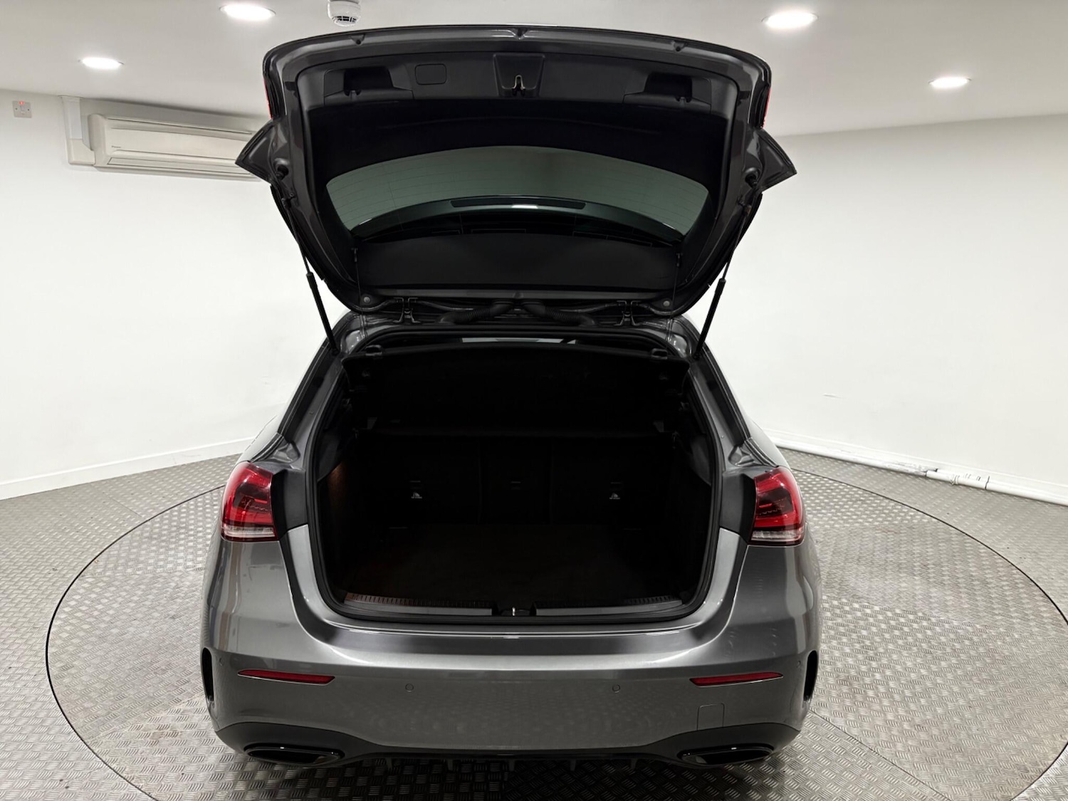 Used Mercedes-Benz A-Class 2021 for sale - 76457776: Photo 45