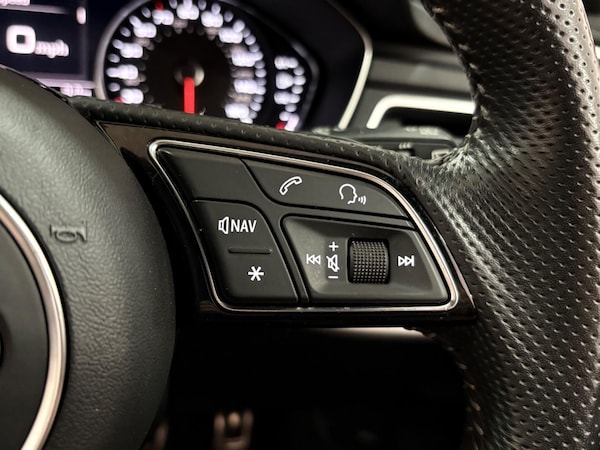 Used Audi A4 Avant 2019 for sale - 76295757: Photo 19