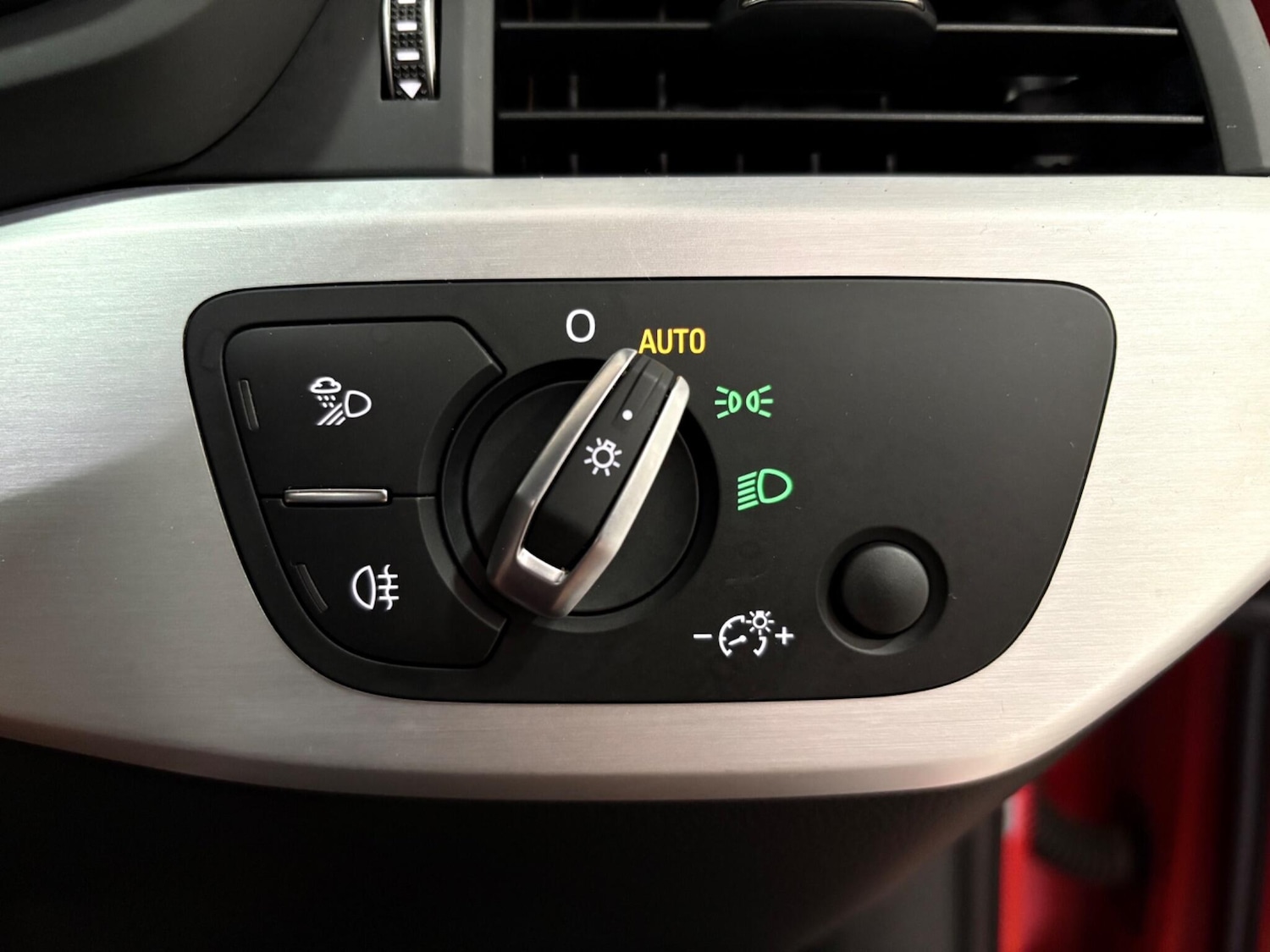 Used Audi A4 Avant 2019 for sale - 76295757: Photo 34