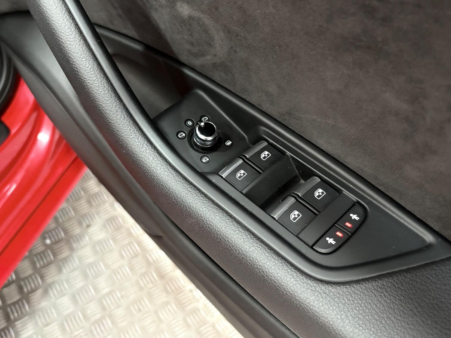 Used Audi A4 Avant 2019 for sale - 76295757: Photo 36