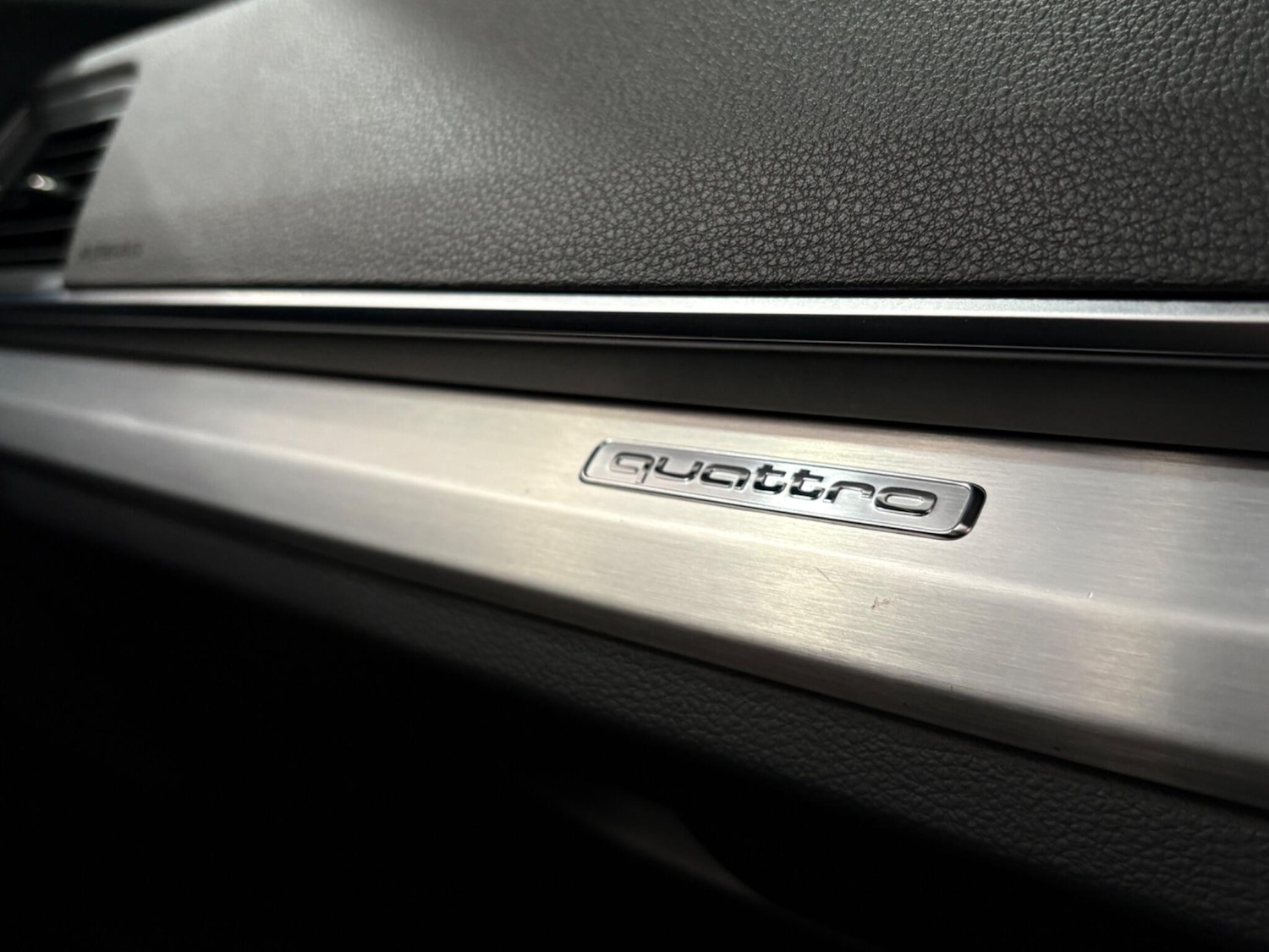 Used Audi Q5 2018 for sale - 77625067: Photo 34