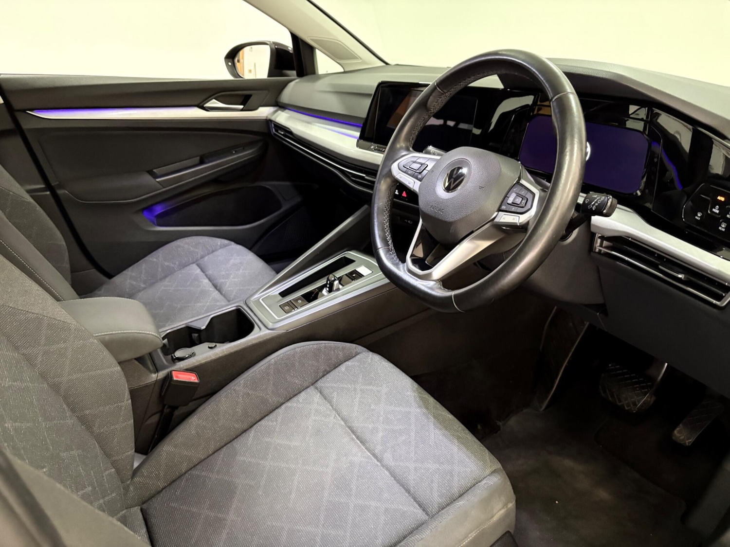 Used Volkswagen Golf 2021 for sale - 76360271: Photo 9