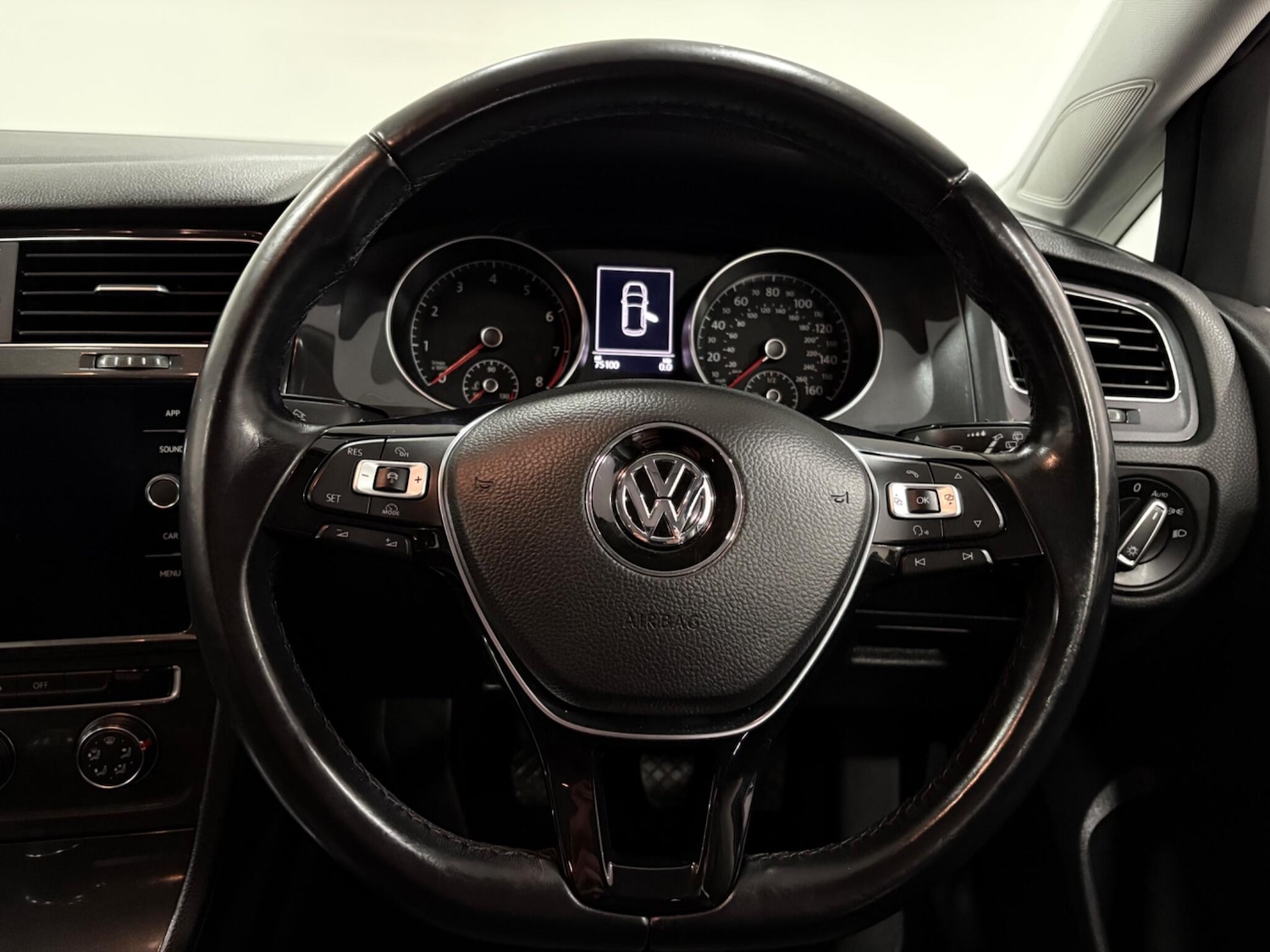 Used Volkswagen Golf 2018 for sale - 77410844: Photo 13