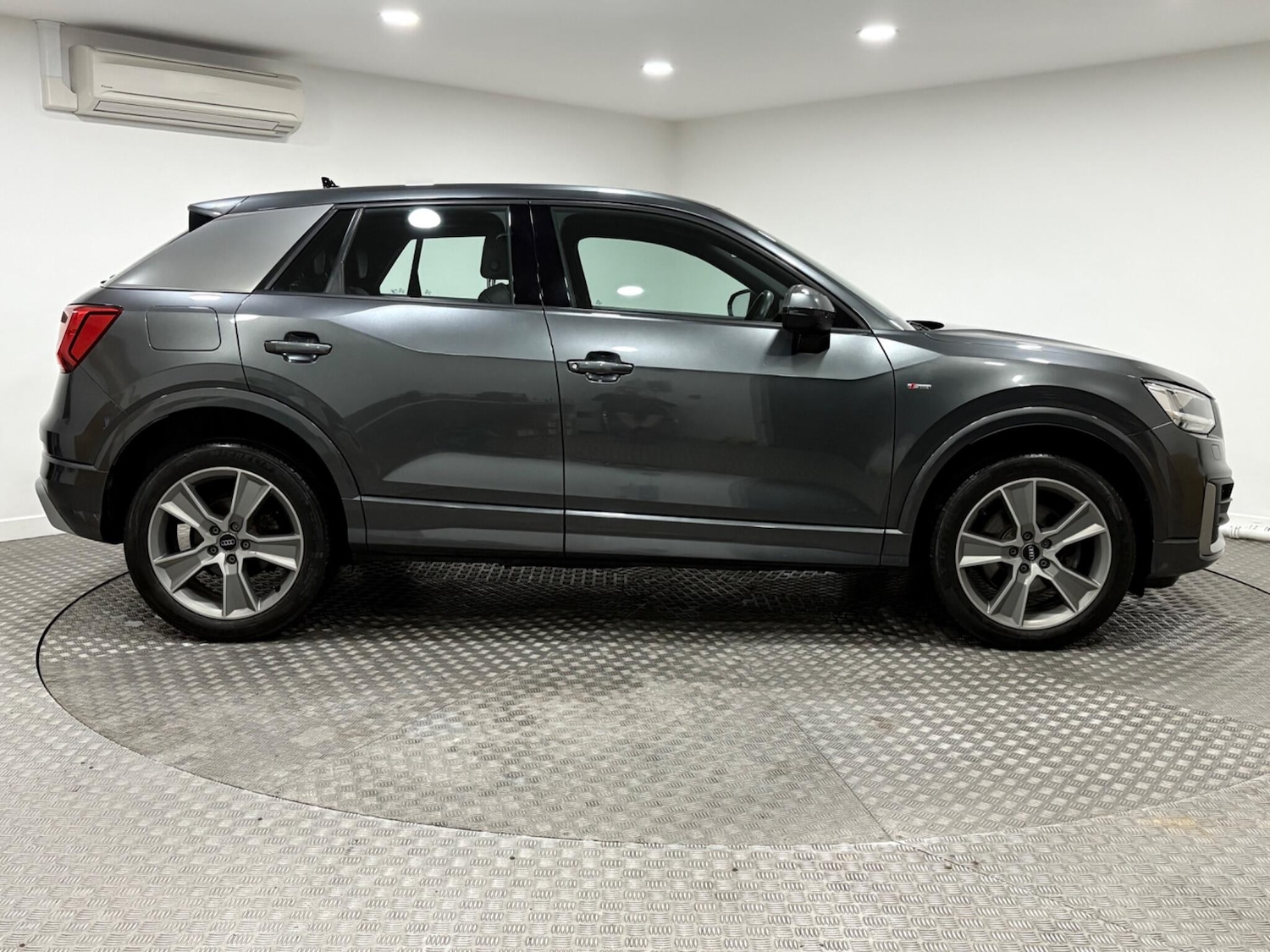 Used Audi Q2 2019 for sale - 77021357: Photo 2