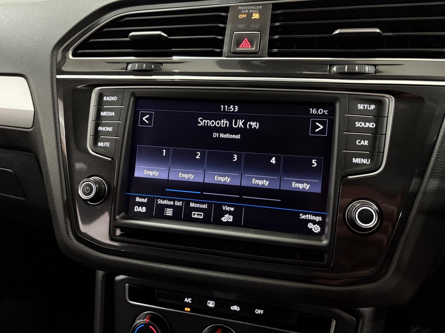 Used Volkswagen Tiguan 2016 for sale - 77021239: Photo 18