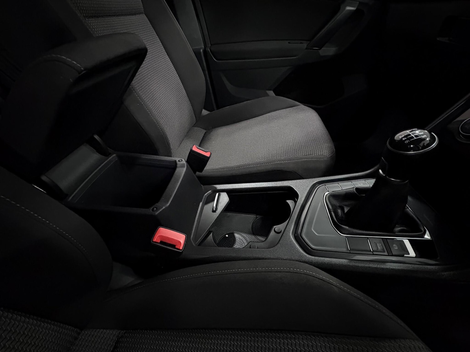 Used Volkswagen Tiguan 2016 for sale - 77021239: Photo 30