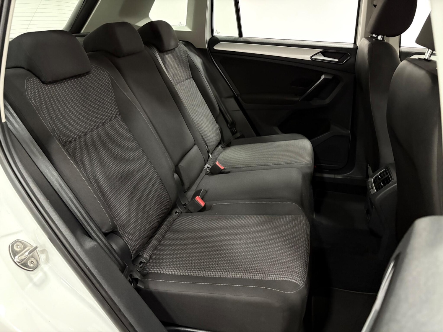 Used Volkswagen Tiguan 2016 for sale - 77021239: Photo 33