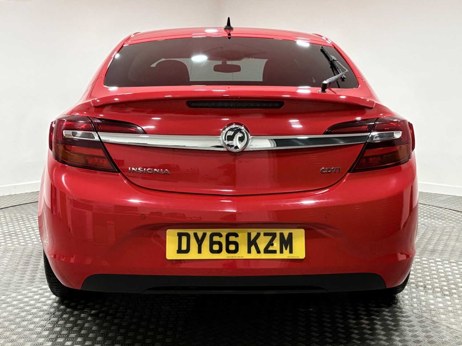 Used Vauxhall Insignia 2016 for sale - 76094658: Photo 4