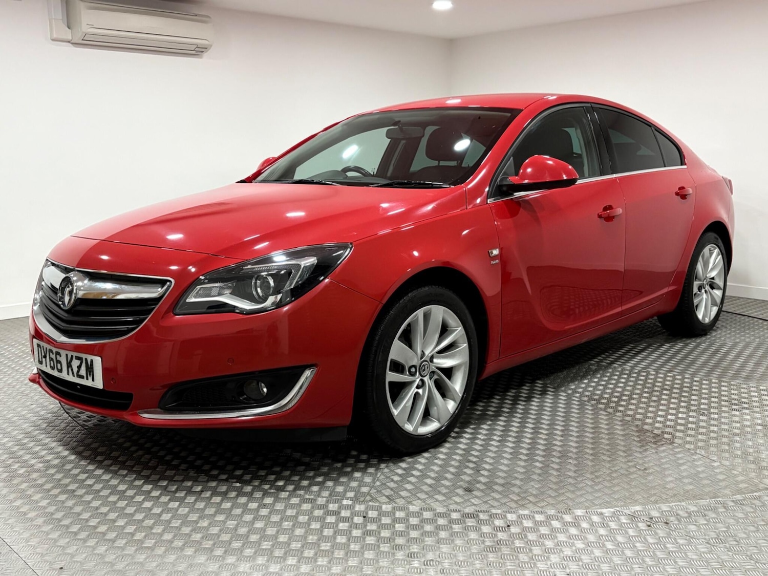Used Vauxhall Insignia 2016 for sale - 76094658: Photo 7