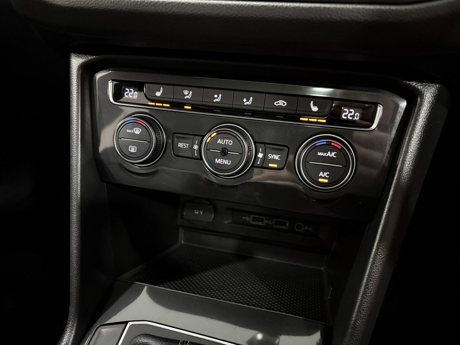 Used Volkswagen Tiguan 2018 for sale - 76397858: Photo 38