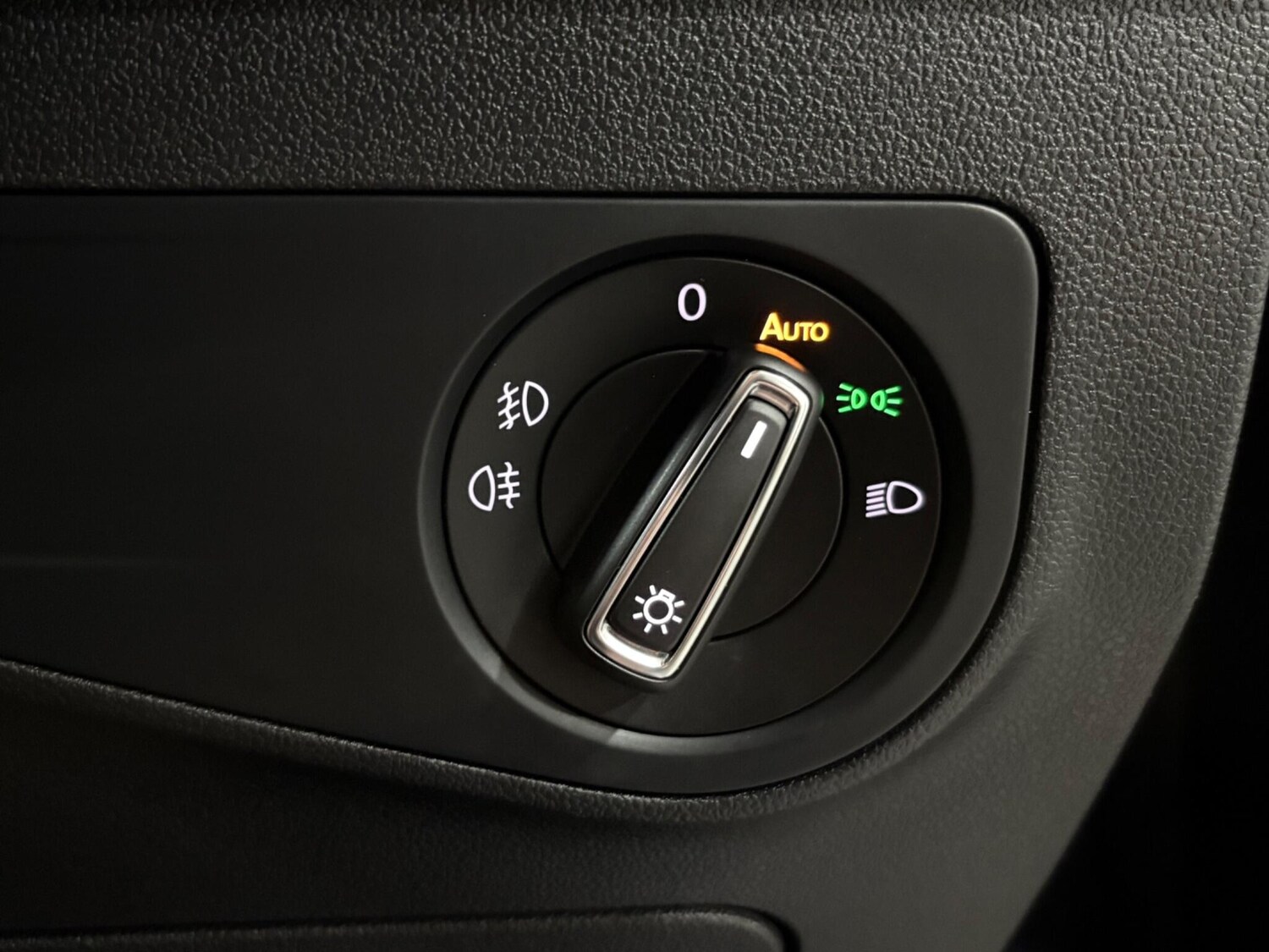 Used Volkswagen Tiguan 2018 for sale - 76397858: Photo 40