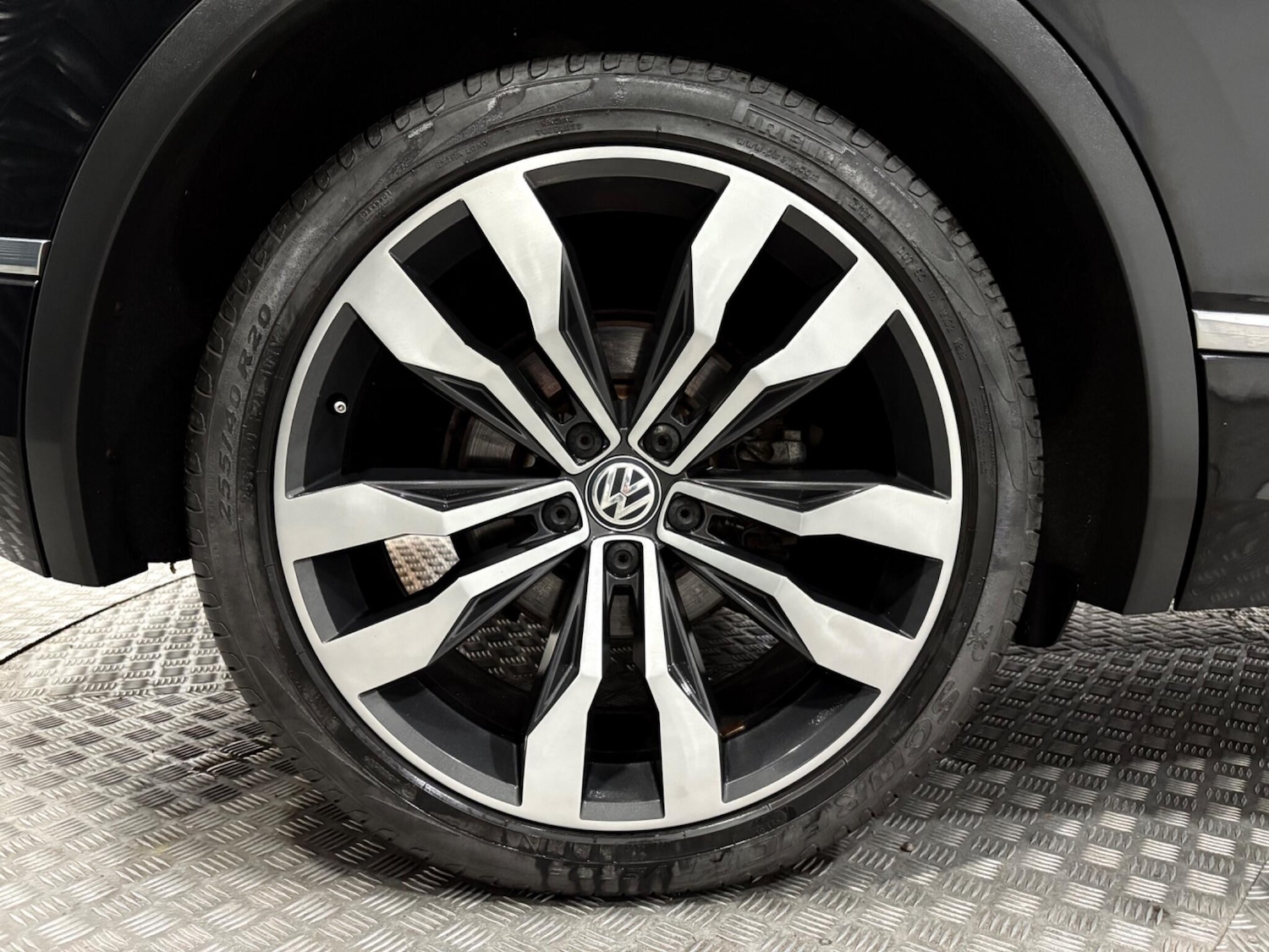 Used Volkswagen Tiguan 2018 for sale - 76397858: Photo 59