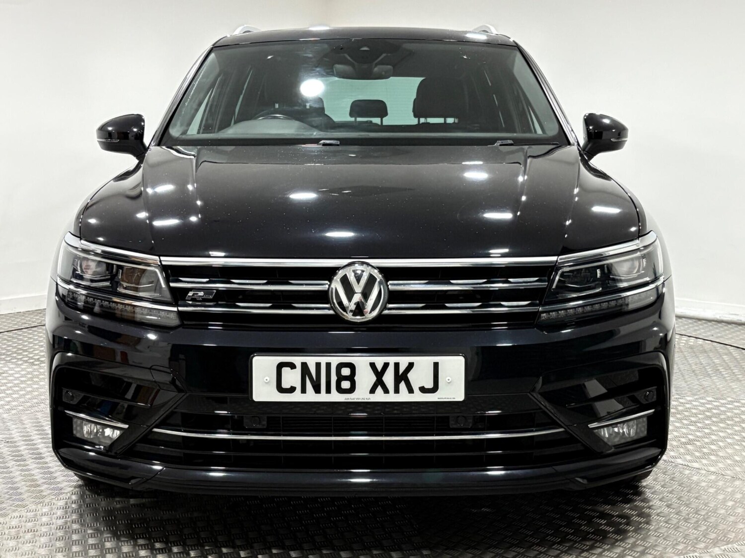 Used Volkswagen Tiguan 2018 for sale - 76397858: Photo 8