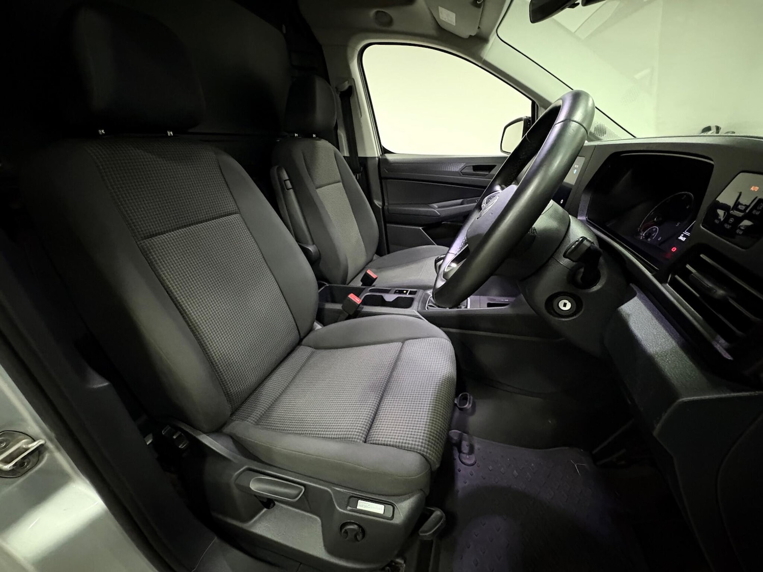 Used Volkswagen Caddy 2024 for sale - 77021158: Photo 11