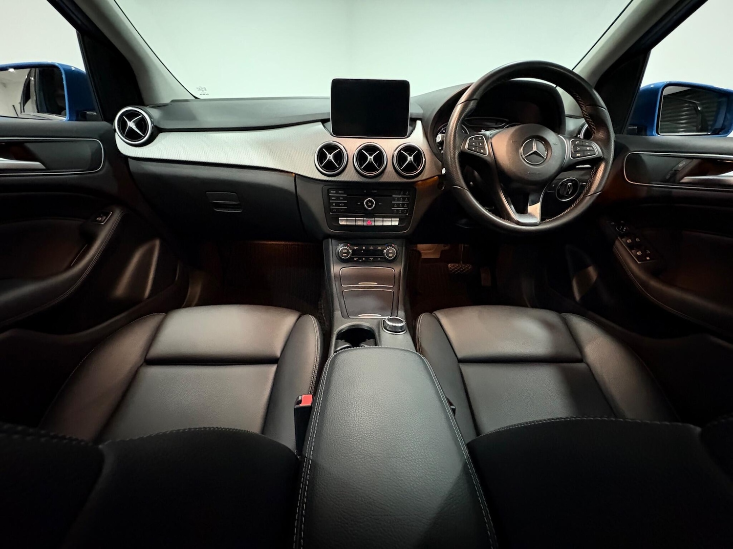 Used Mercedes-Benz B Class 2016 for sale - 77203923: Photo 10