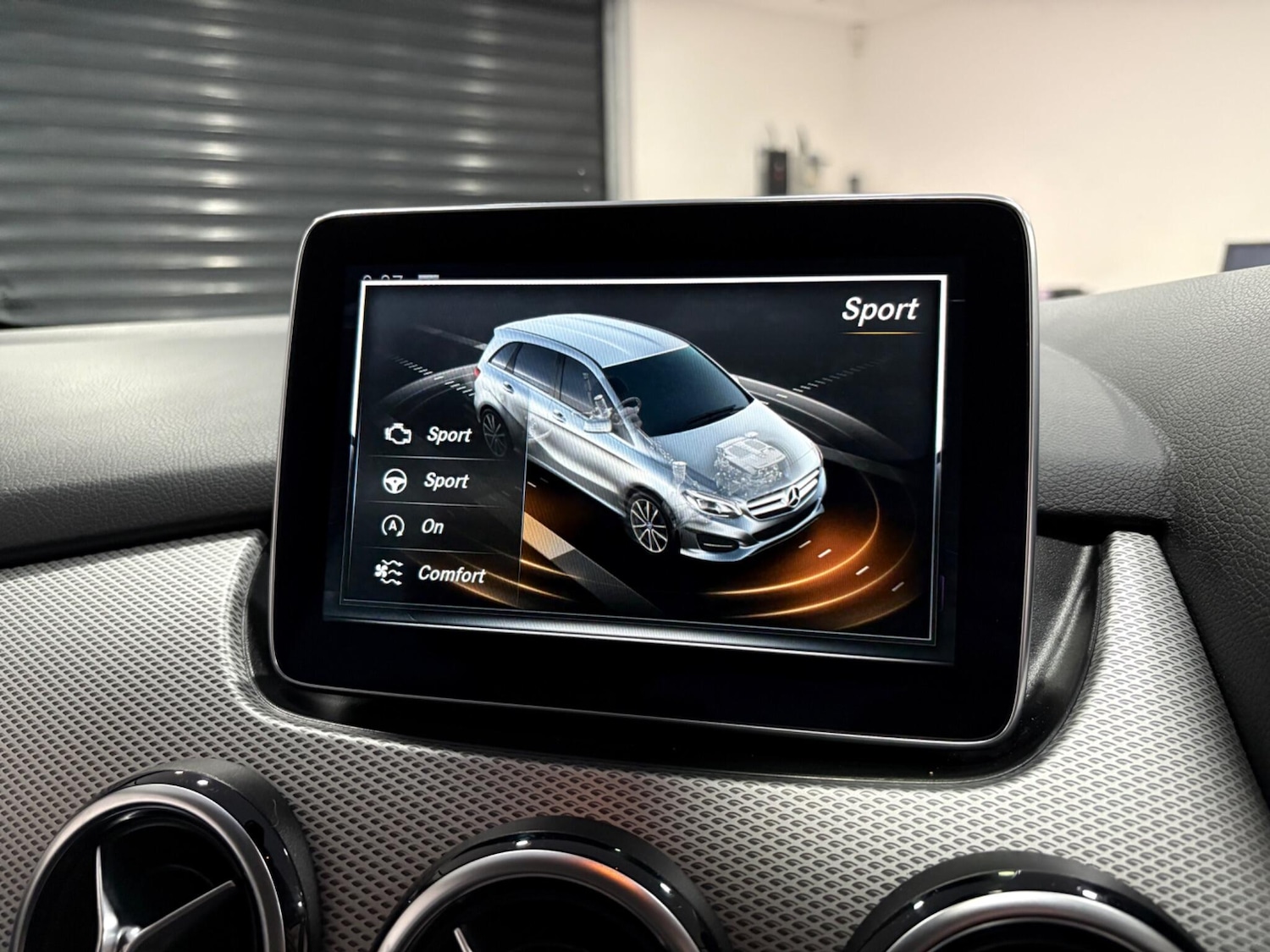 Used Mercedes-Benz B Class 2016 for sale - 77203923: Photo 23