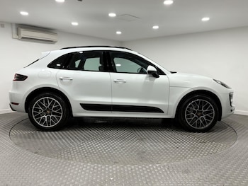 Used Porsche Macan 2015 for sale - 75588169: Photo