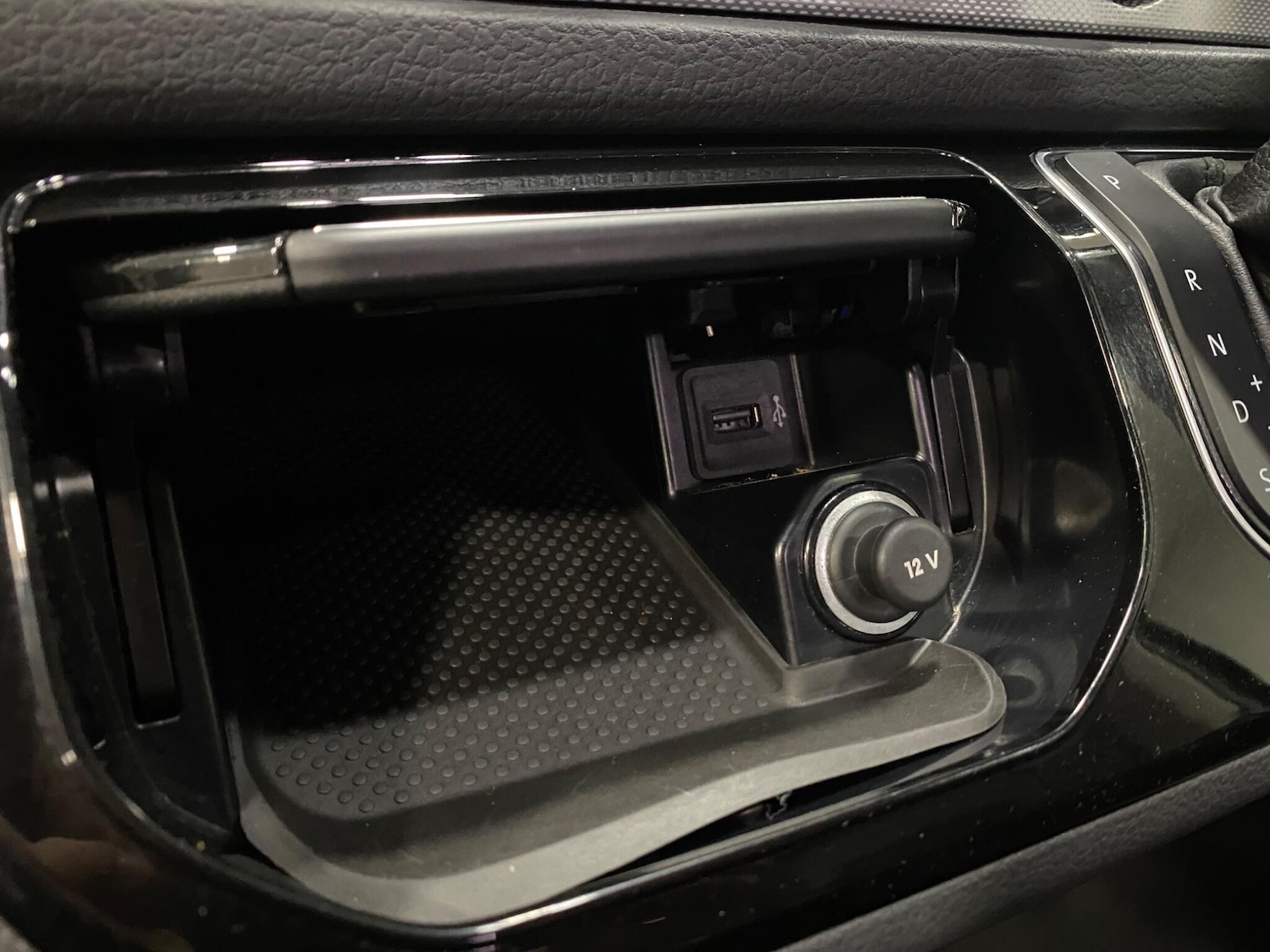 Used Volkswagen Caravelle 2019 for sale - 76398142: Photo 33