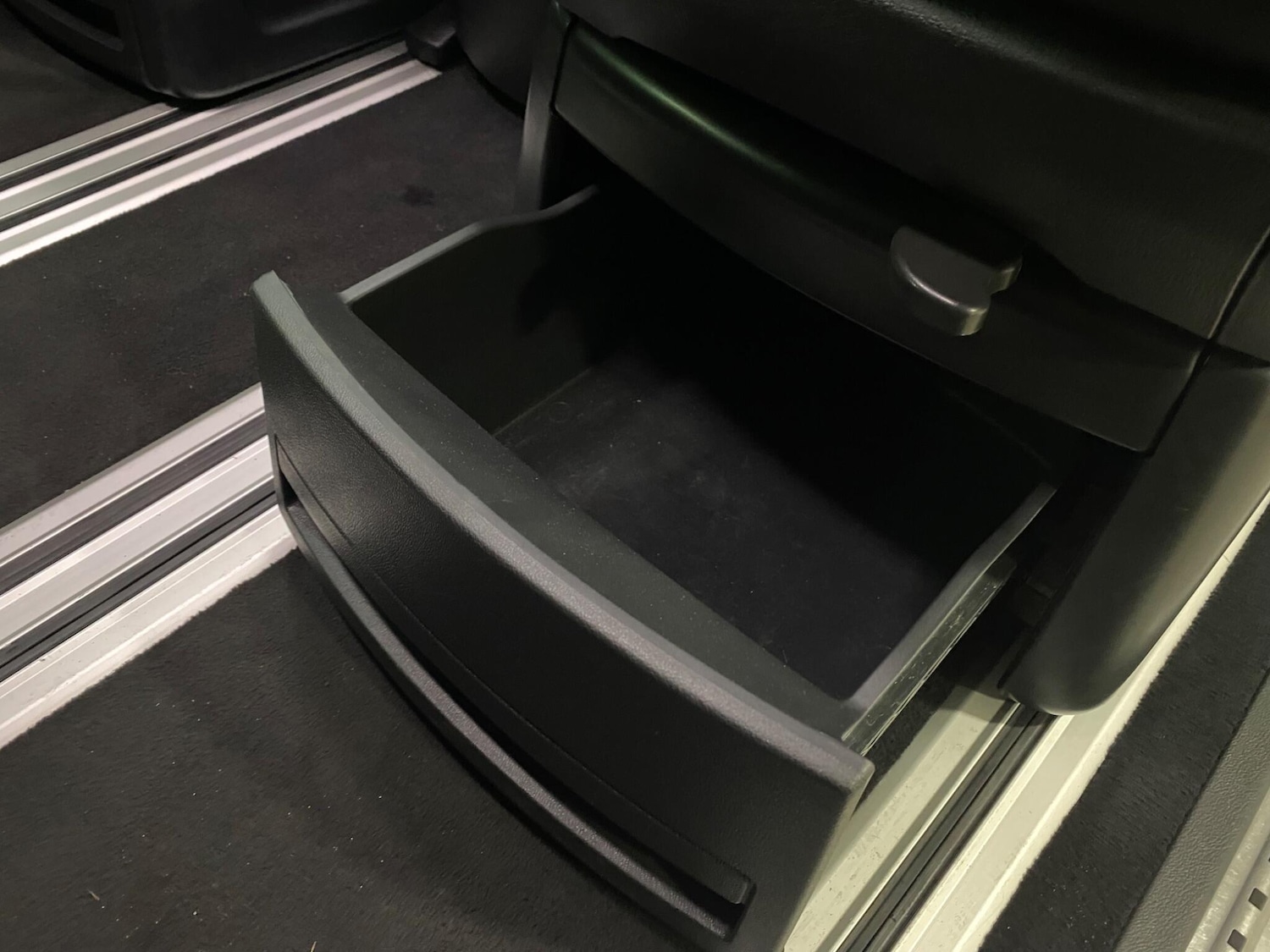 Used Volkswagen Caravelle 2019 for sale - 76398142: Photo 40