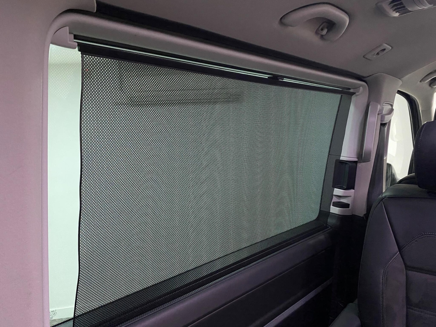 Used Volkswagen Caravelle 2019 for sale - 76398142: Photo 43