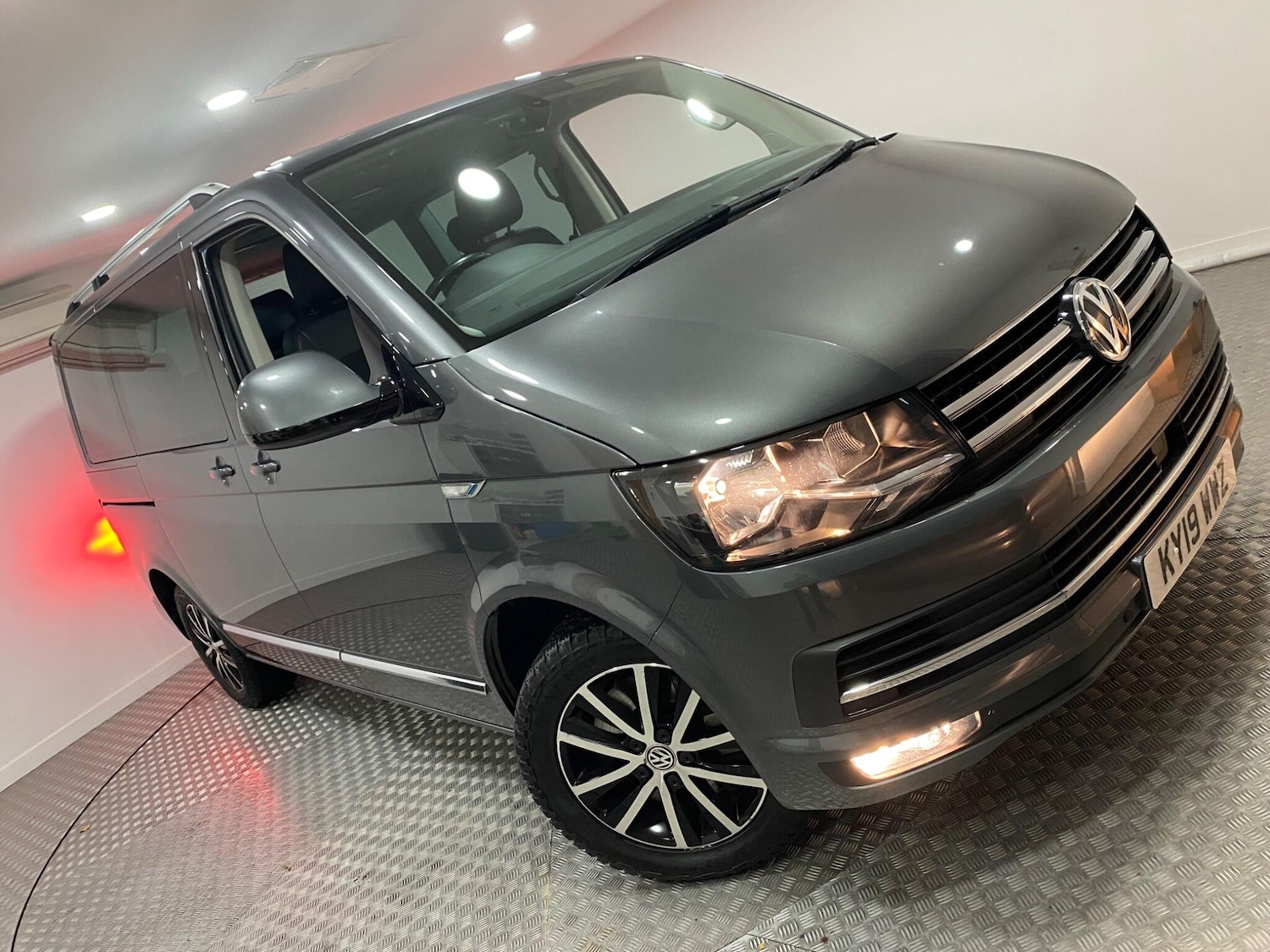 Used Volkswagen Caravelle 2019 for sale - 76398142: Photo 47