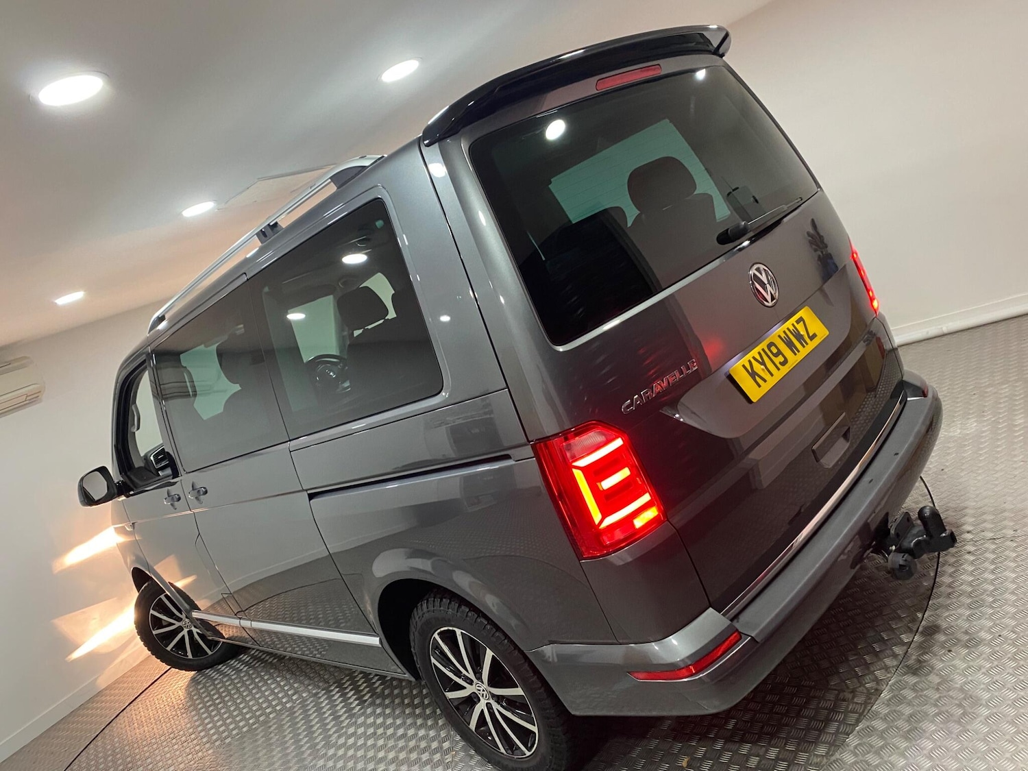 Used Volkswagen Caravelle 2019 for sale - 76398142: Photo 48