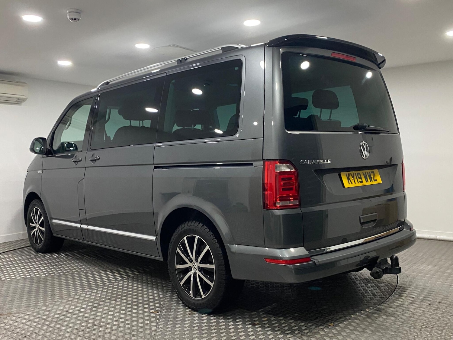 Used Volkswagen Caravelle 2019 for sale - 76398142: Photo 5