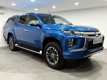 Mitsubishi - L200