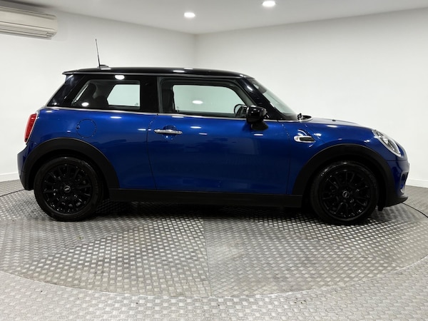 Used MINI Hatch 2020 for sale - 76226782: Photo 2
