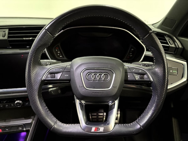 Used Audi Q3 2020 for sale - 76214323: Photo 15