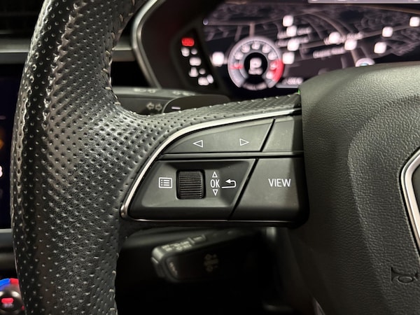 Used Audi Q3 2020 for sale - 76214323: Photo 17