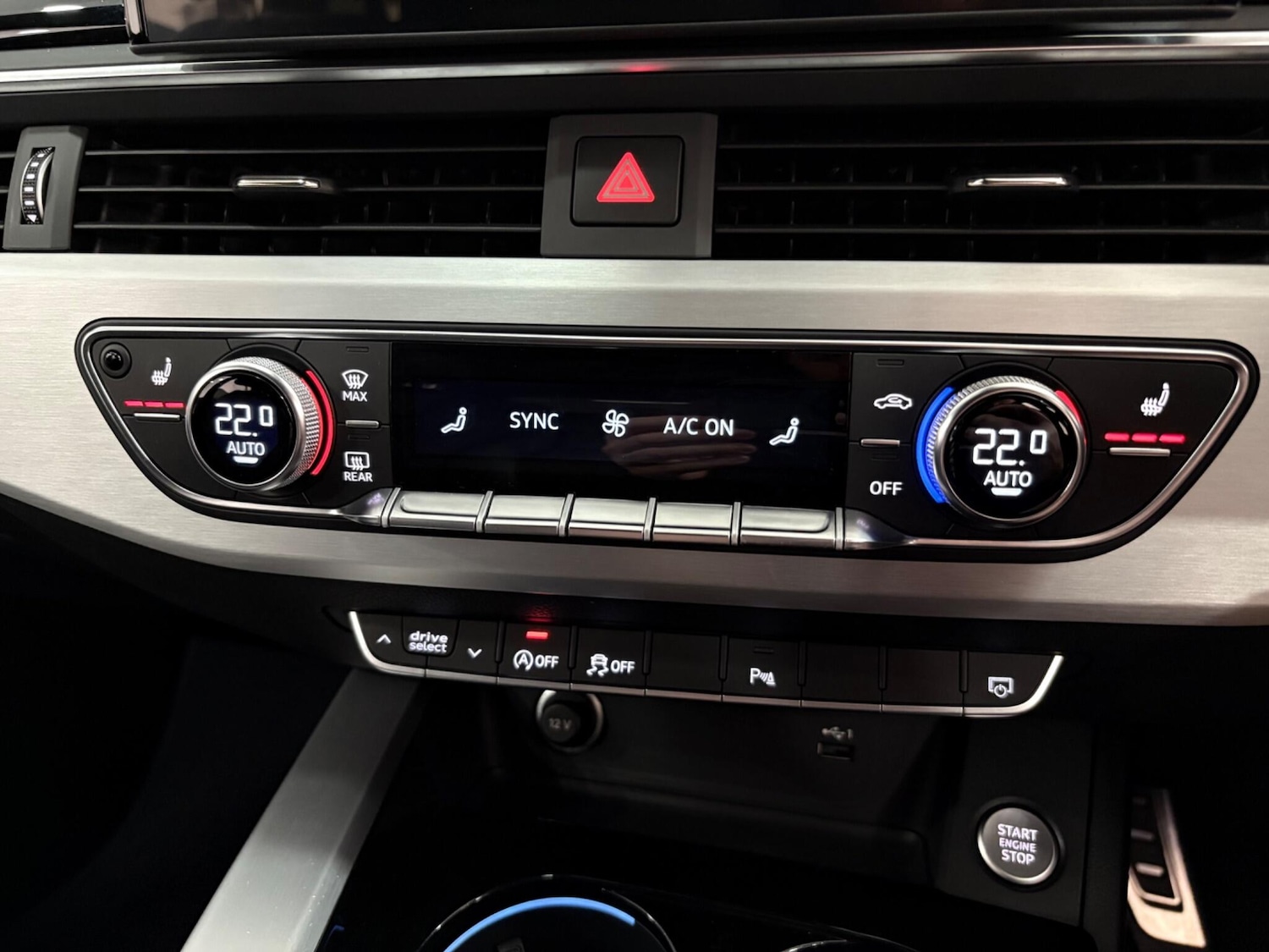 Used Audi A4 Avant 2021 for sale - 76572215: Photo 39