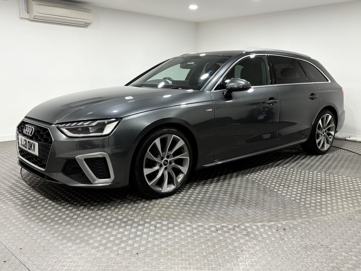Used Audi A4 Avant 2021 for sale - 76572215: Photo 7