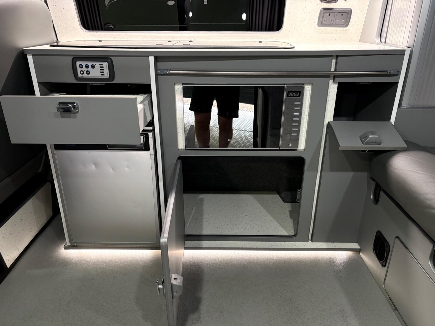 Used Volkswagen Transporter 2018 for sale - 78007348: Photo 17