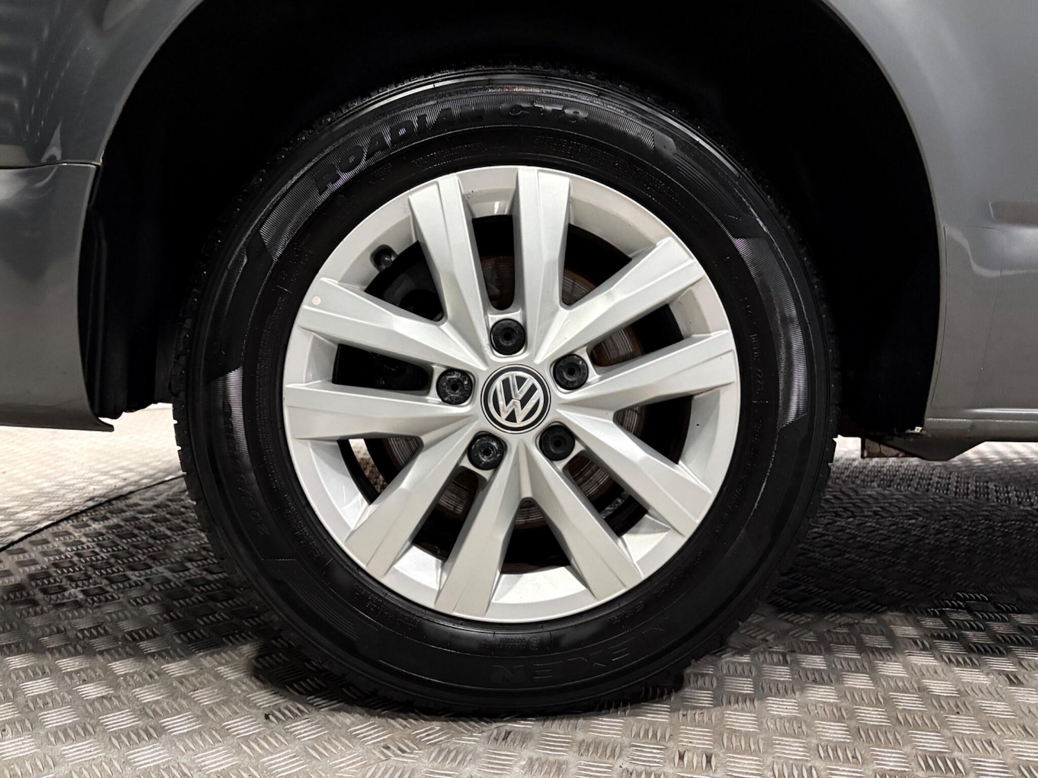 Used Volkswagen Transporter 2018 for sale - 78007348: Photo 24