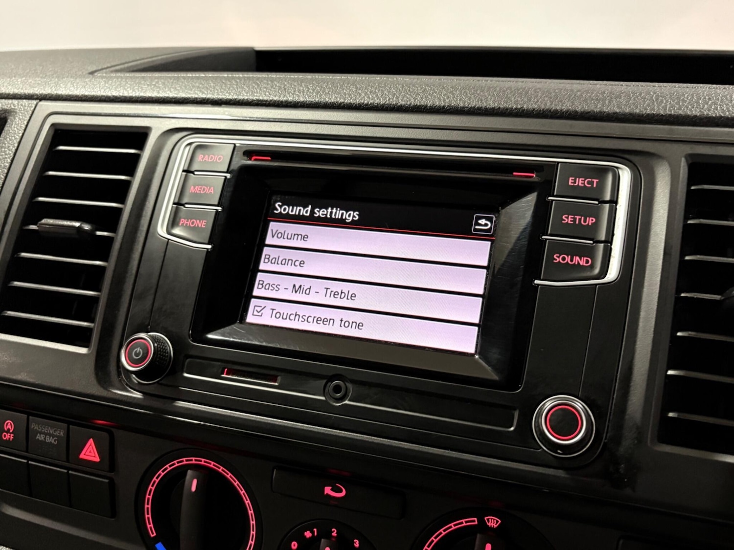 Used Volkswagen Transporter 2018 for sale - 78007348: Photo 34