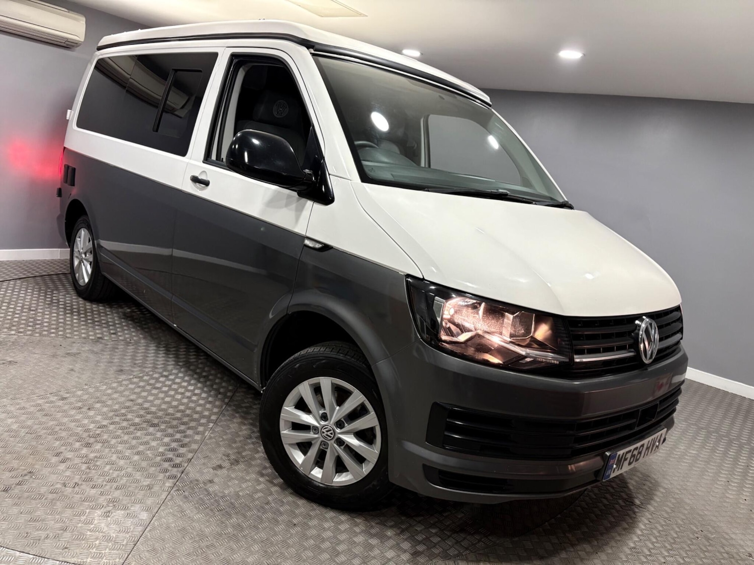 Used Volkswagen Transporter 2018 for sale - 78007348: Photo 48