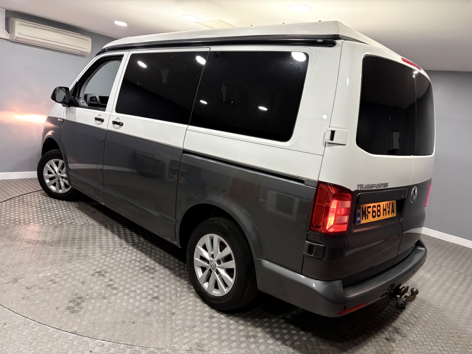 Used Volkswagen Transporter 2018 for sale - 78007348: Photo 49