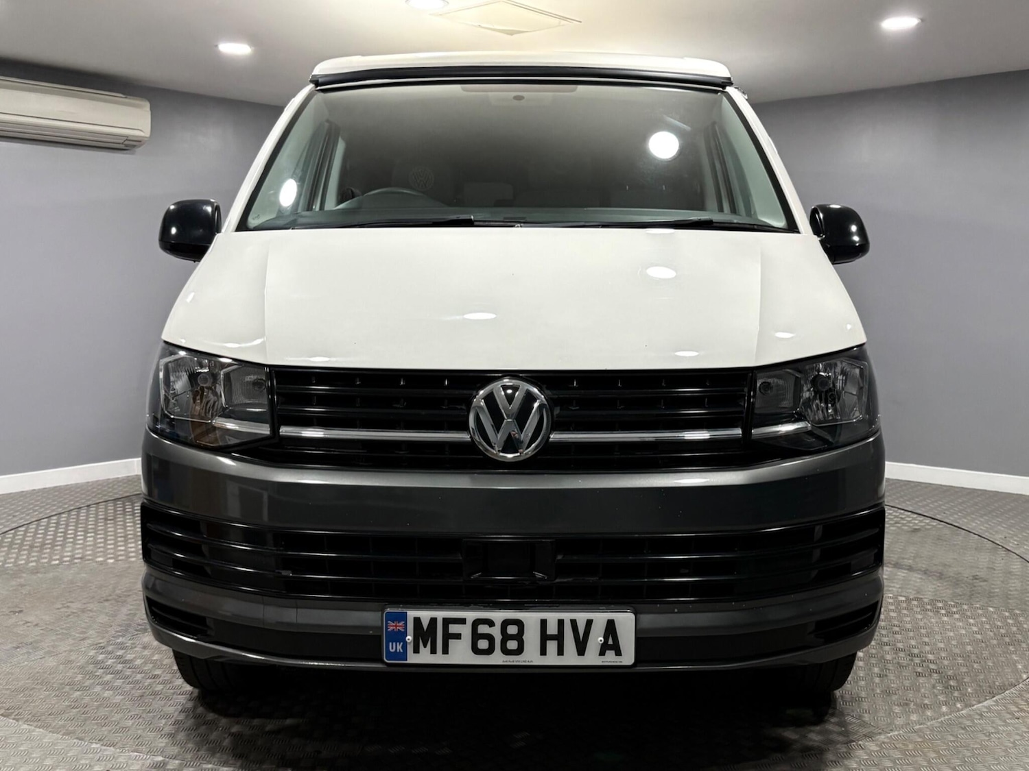 Used Volkswagen Transporter 2018 for sale - 78007348: Photo 9