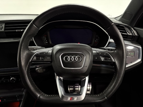 Used Audi Q3 2019 for sale - 76307343: Photo 14