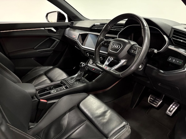 Used Audi Q3 2019 for sale - 76307343: Photo 9