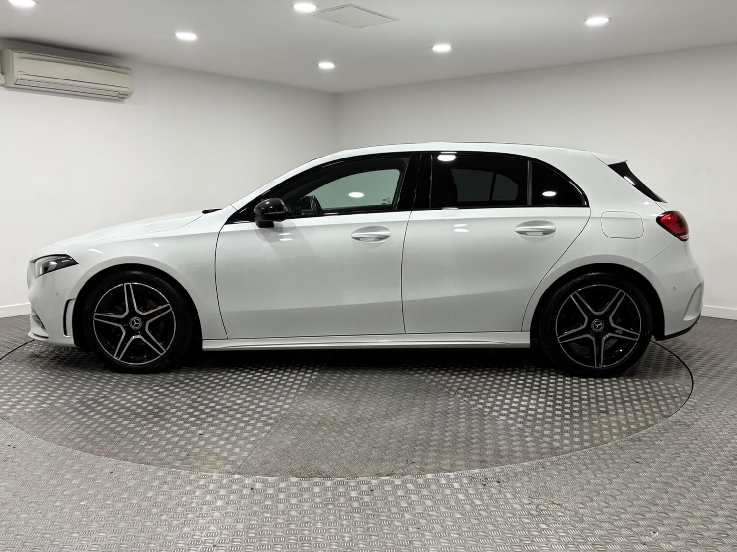 Used Mercedes-Benz A-Class 2022 for sale - 76270314: Photo 6