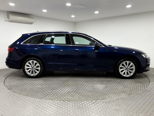 Used Audi A4 Avant 2022 for sale - 76215474: Photo 2