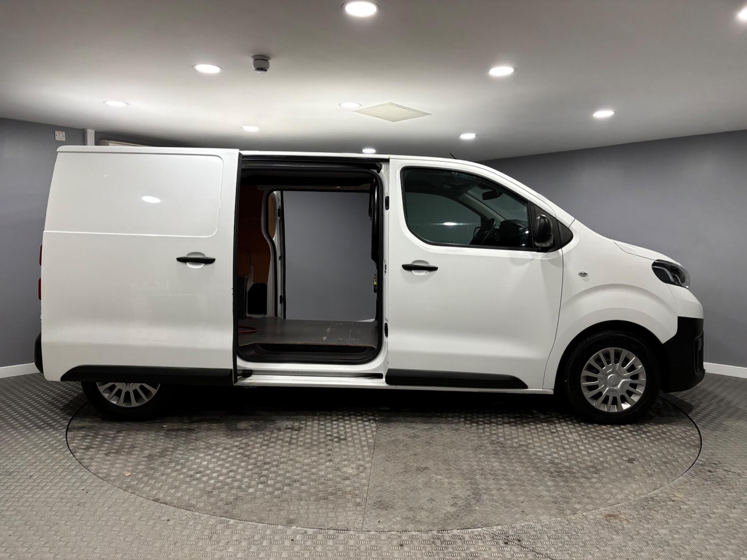 Used Toyota ProAce 2022 for sale - 78087200: Photo 40