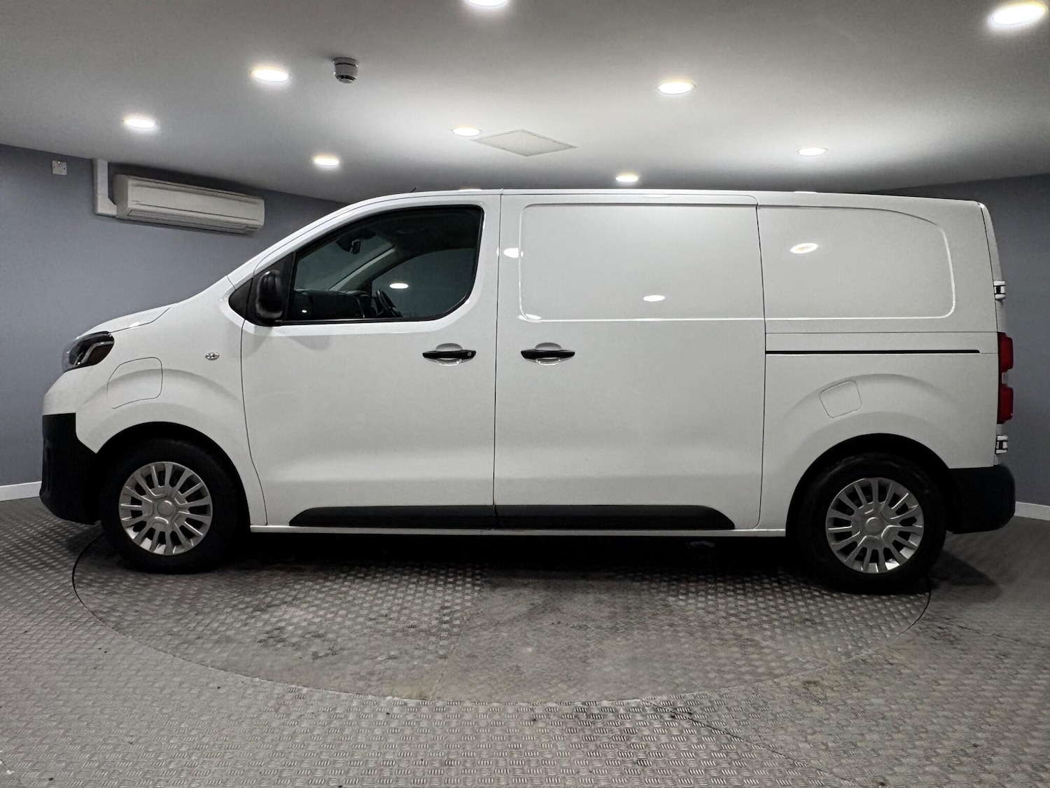 Used Toyota ProAce 2022 for sale - 78087200: Photo 6